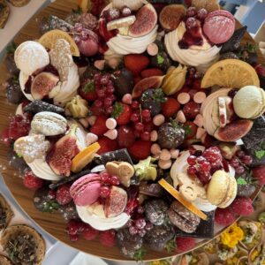 Festive Meringue Wreath